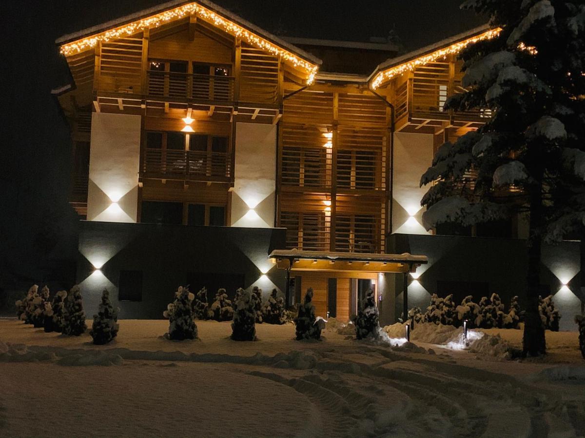 Appartamenti E B&B Casa Ester バゼルガ・ディ・ピネ エクステリア 写真