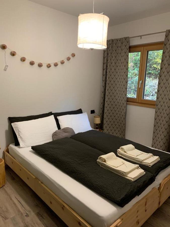 Appartamenti E B&B Casa Ester バゼルガ・ディ・ピネ エクステリア 写真