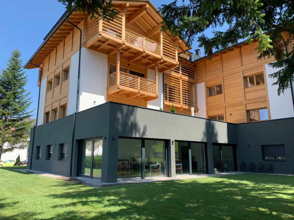 Appartamenti E B&B Casa Ester バゼルガ・ディ・ピネ エクステリア 写真